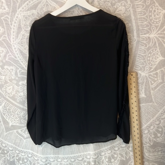 BLACK EUC MAURICE’S SHEER CROCHET TRIM LONG SLEEVE TOP SHIRT - Picture 2 of 11